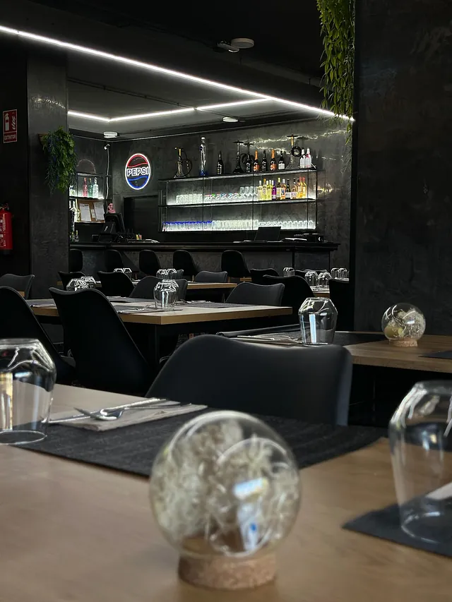 Diamante Luxury Hookah Restaurant